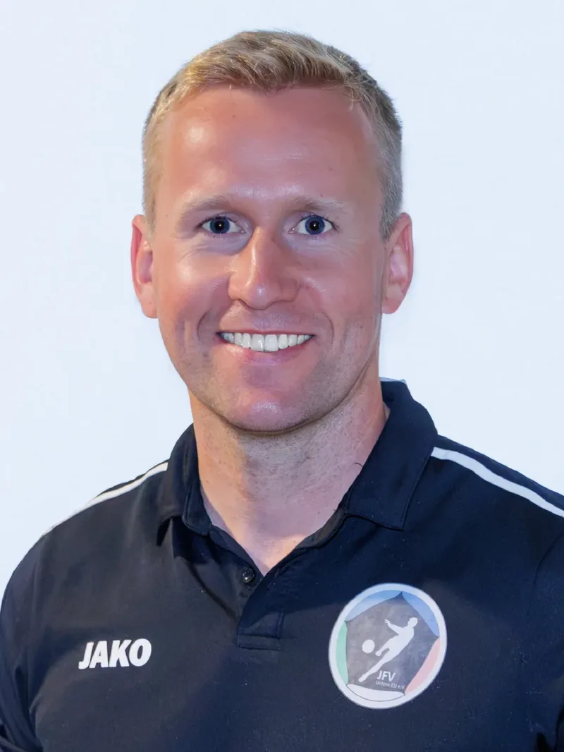 Max Nickola